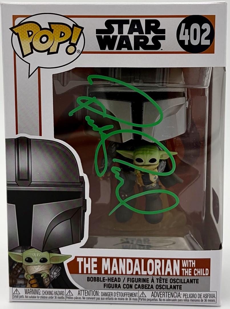 Pedro Pascal Signed Funko Pop #402 The Mandalorian (Star Wars) - Beckett COA